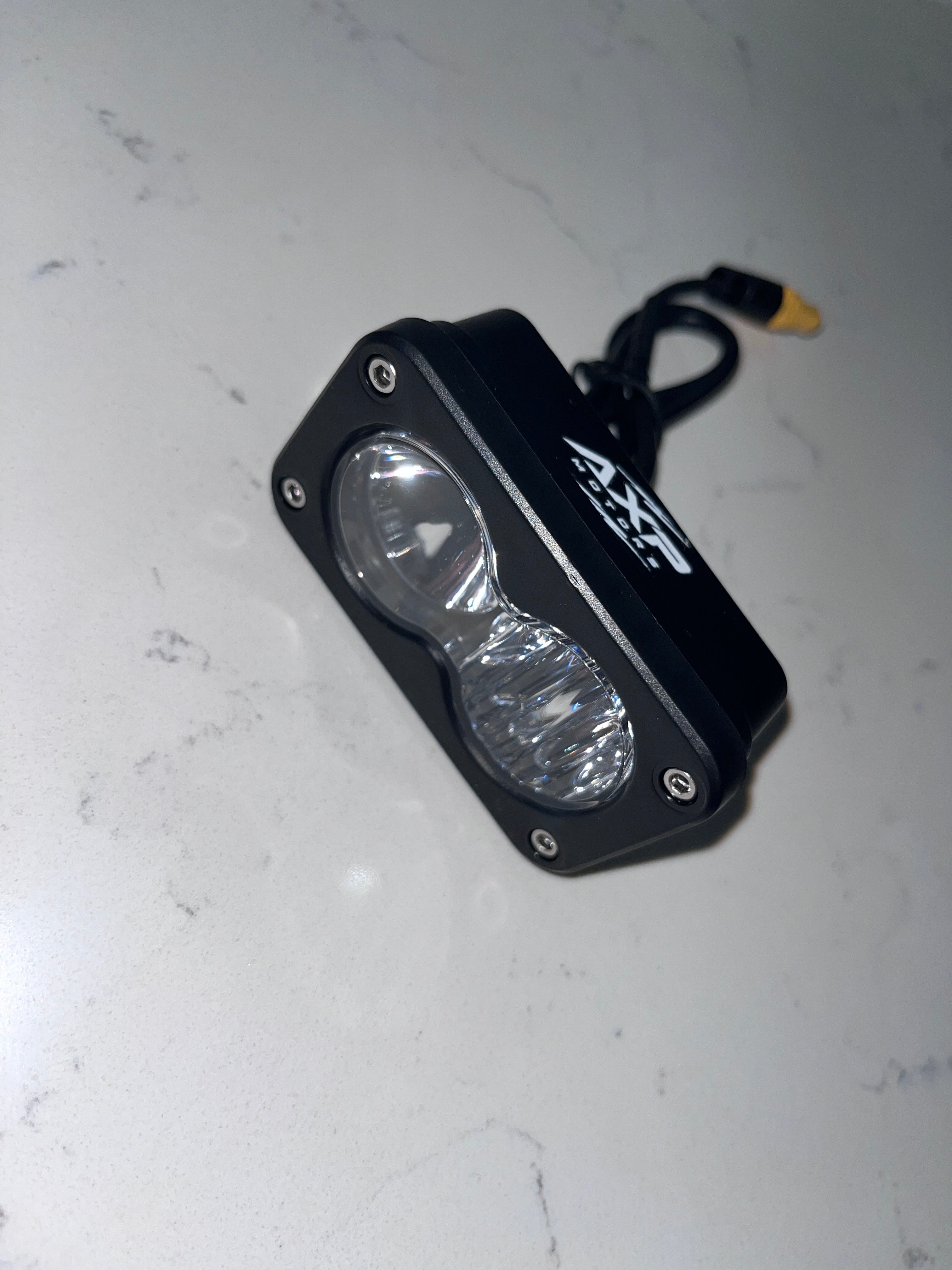 battery powered white baja+horn set